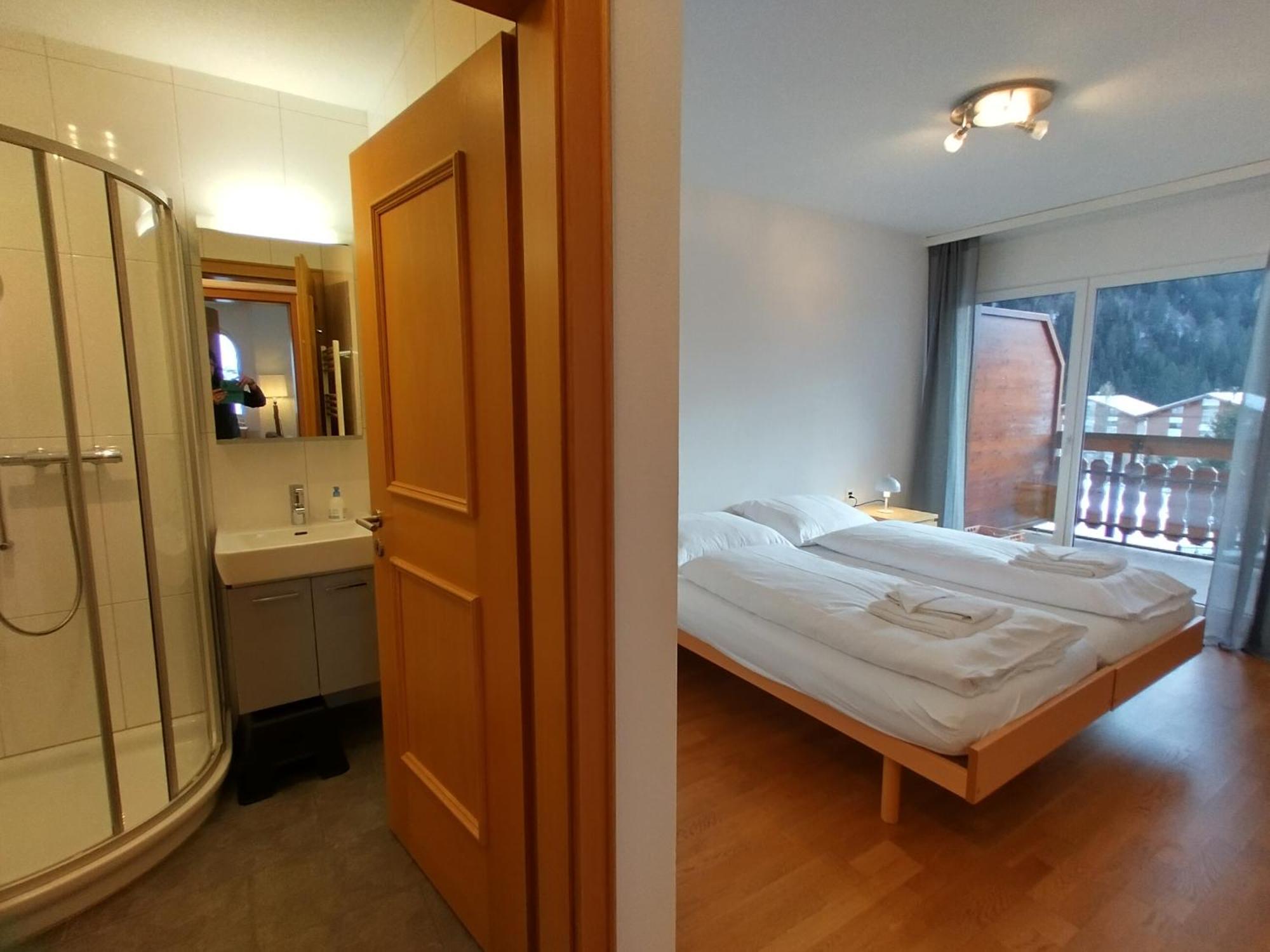 Residence Golf C 21 Leukerbad Bagian luar foto