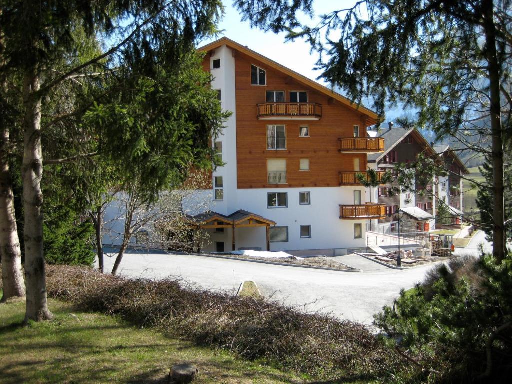 Residence Golf C 21 Leukerbad Bagian luar foto