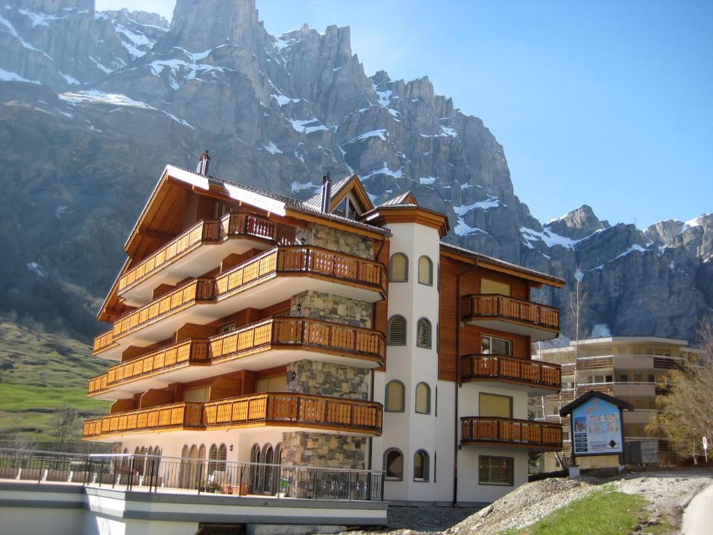Residence Golf C 21 Leukerbad Bagian luar foto